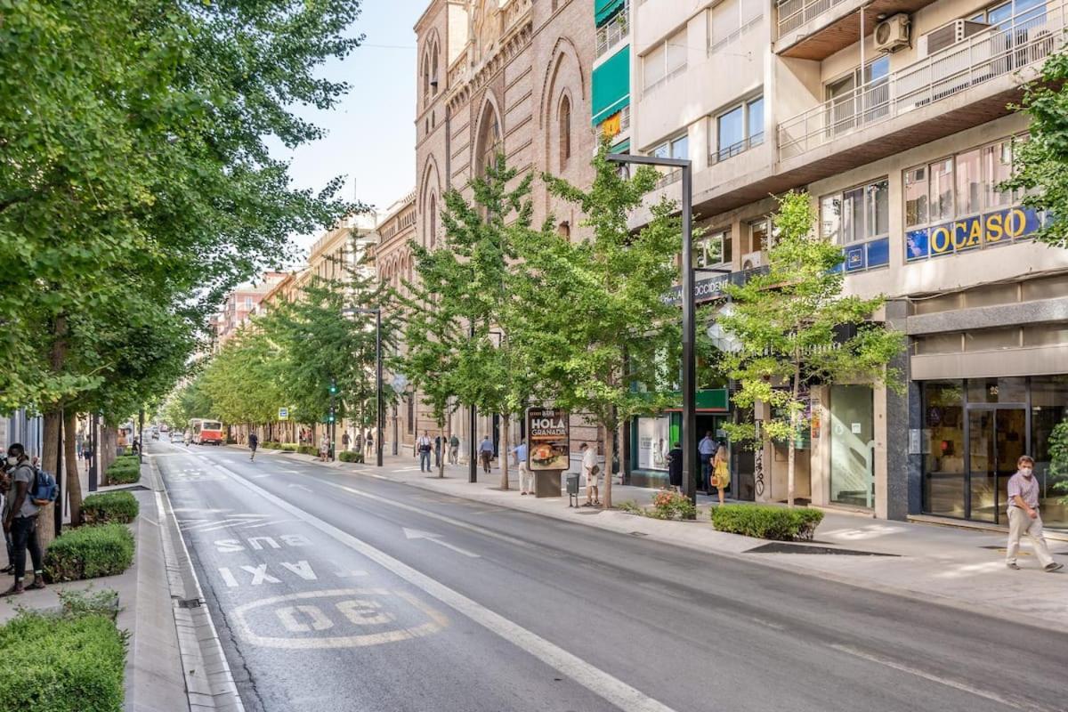 Expoholidays - Granada Centro Elvira Parking Gratis Bagian luar foto